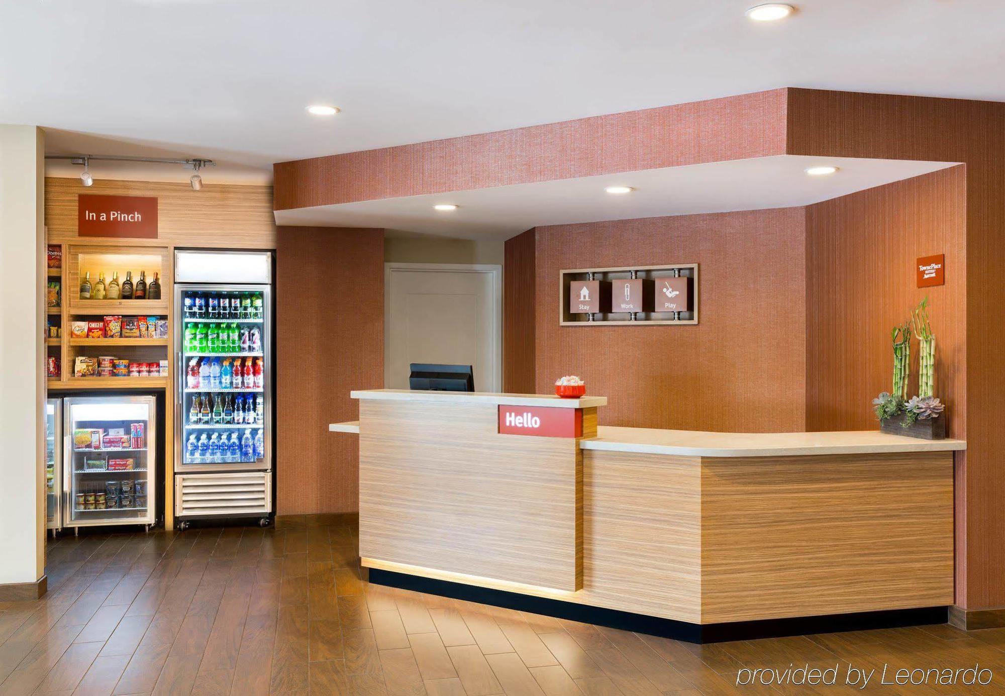 Candlewood Suites Miami Lakes By Ihg Exterior foto